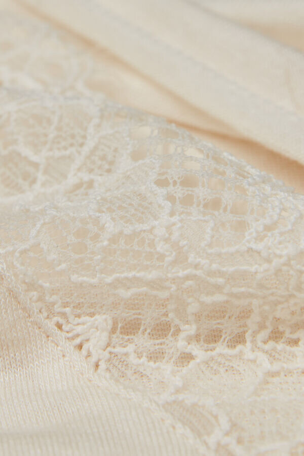 Body s dlouhým rukávem z ultralehkého modalu s kašmírem a krajkou Body s dlouhým rukávem z ultralehkého modalu s kašmírem a krajkou