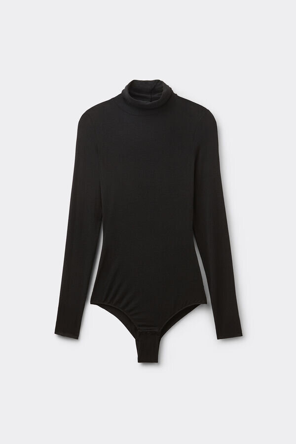 Body s vysokým límcem z ultralehkého modalu a kašmíru Body s vysokým límcem z ultralehkého modalu a kašmíru