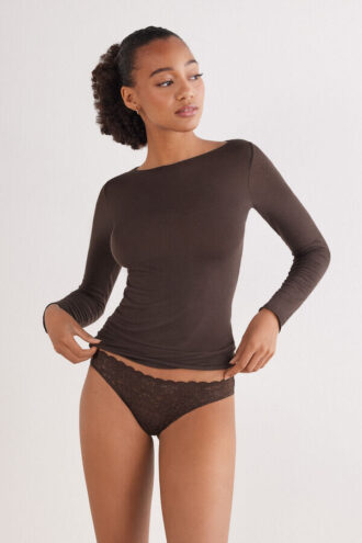 Brazilian lace microfiber