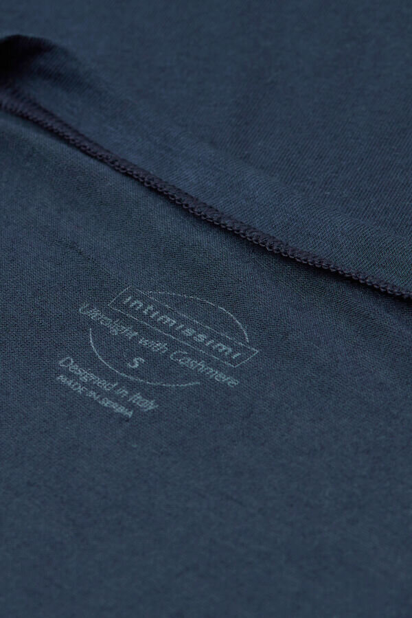 Dlouhý rukáv, výstřih do U, ultralehký modal s kašmírem Dlouhý rukáv, výstřih do U, ultralehký modal s kašmírem