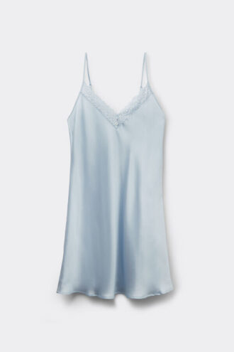 Hedvábné květiny Hedvábná a krajková košilka