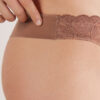Hladké Brazilian kalhotky z mikrovlákna a krajky Hladké Brazilian kalhotky z mikrovlákna a krajky
