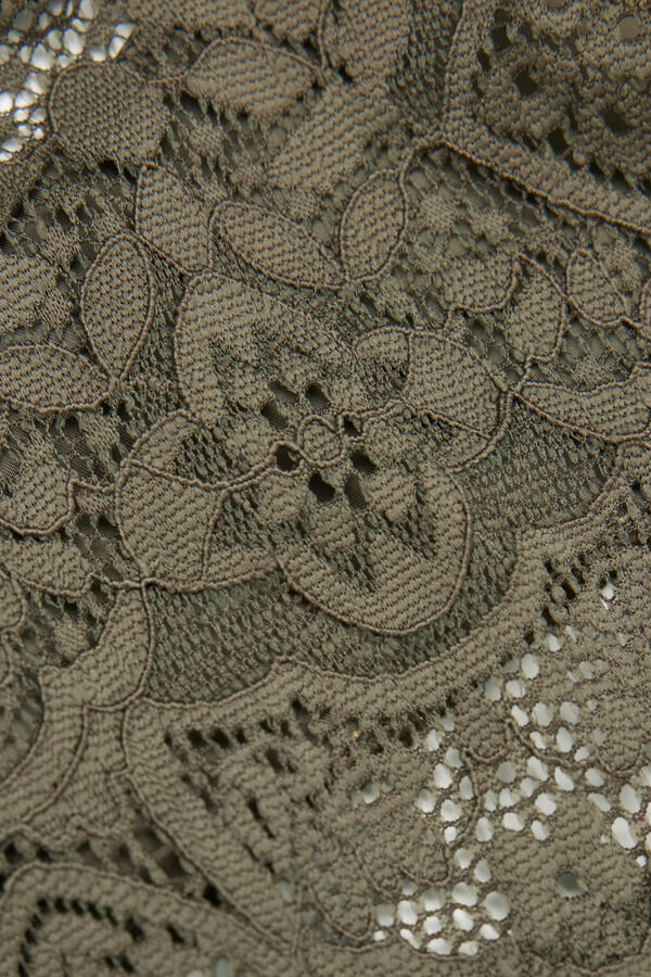 Hladké Brazilian kalhotky z mikrovlákna a krajky Hladké Brazilian kalhotky z mikrovlákna a krajky