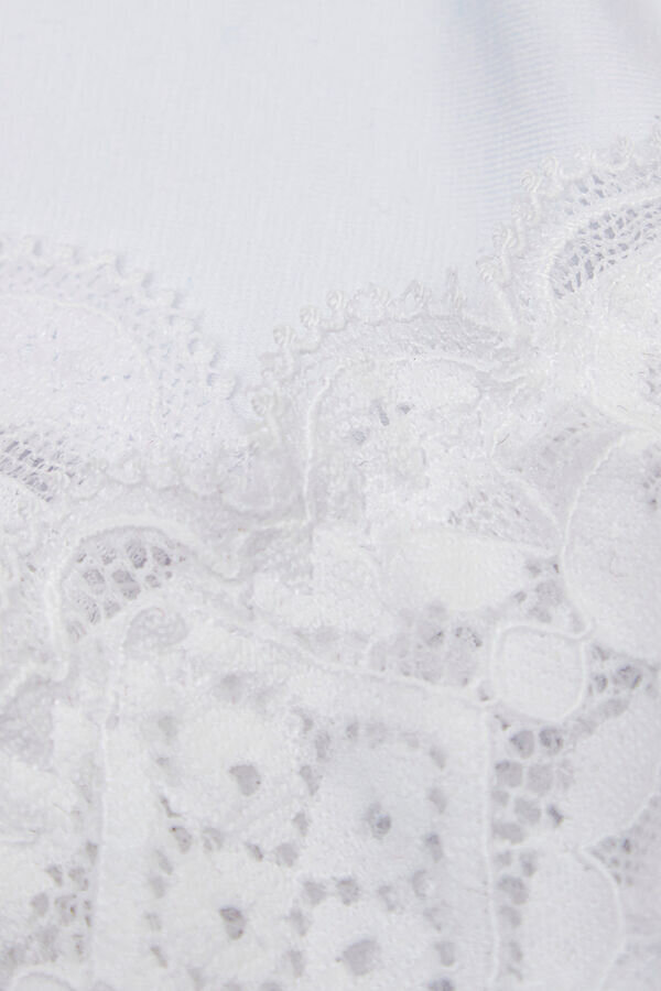 Krajka a bavlna, Brazilian kalhotky ve stylu 80. let Krajka a bavlna, Brazilian kalhotky ve stylu 80. let