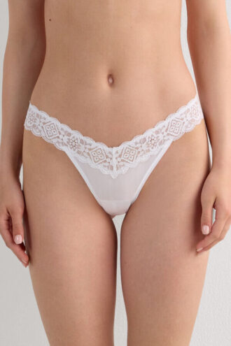 Krajka a mikrovlákno Brazilian kalhotky ve stylu 80. let