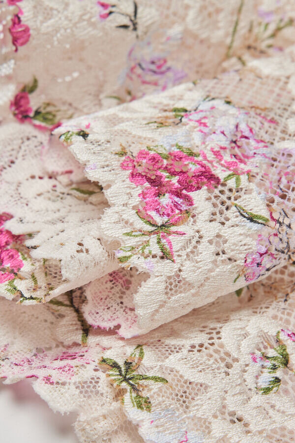 Pretty Flowers babydoll s potiskem květin z tylu a krajky Pretty Flowers babydoll s potiskem květin z tylu a krajky