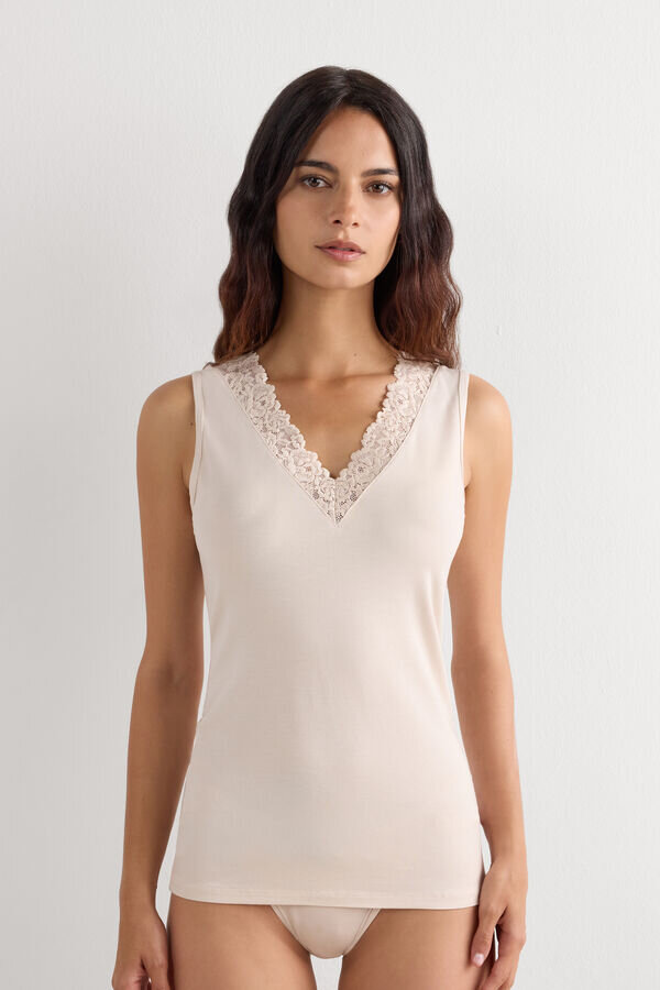 Tílko Pretty Flowers z modalu a krajky Tílko Pretty Flowers z modalu a krajky