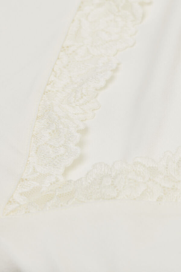 Tílko Pretty Flowers z modalu a krajky Tílko Pretty Flowers z modalu a krajky