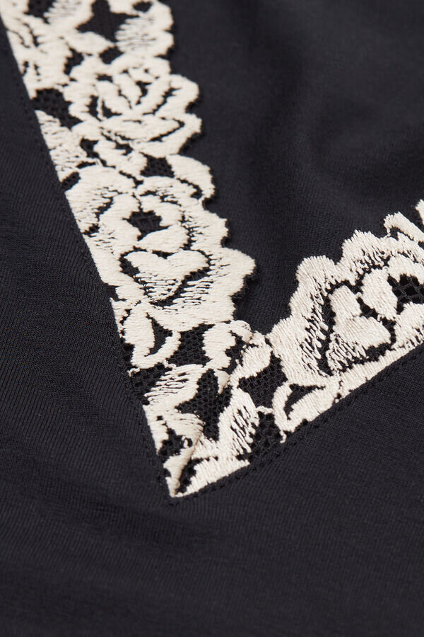 Tílko Pretty Flowers z modalu a krajky Tílko Pretty Flowers z modalu a krajky