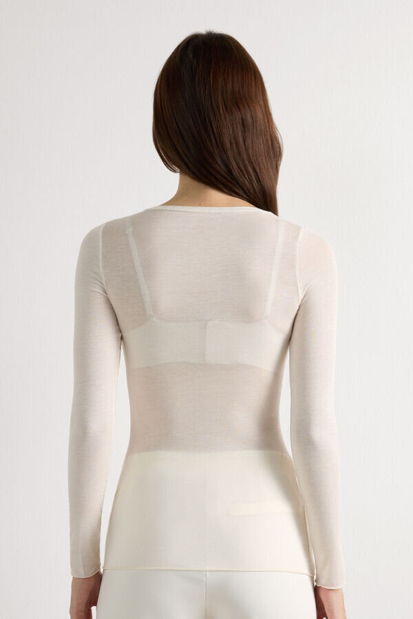 Top s výstřihem do V z ultralehkého modalu s kašmírem Top s výstřihem do V z ultralehkého modalu s kašmírem