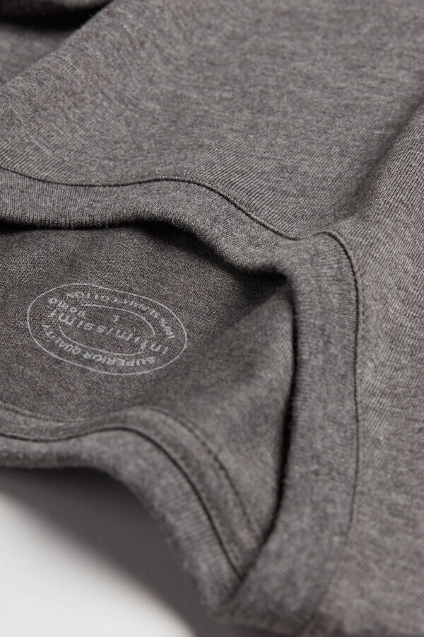 Tričko z vysoce kvalitní bavlny Tričko z vysoce kvalitní bavlny