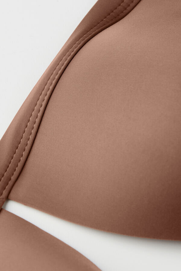 Trojúhelníková podprsenka Tiziana z Ultralight Microfiber Trojúhelníková podprsenka Tiziana z Ultralight Microfiber