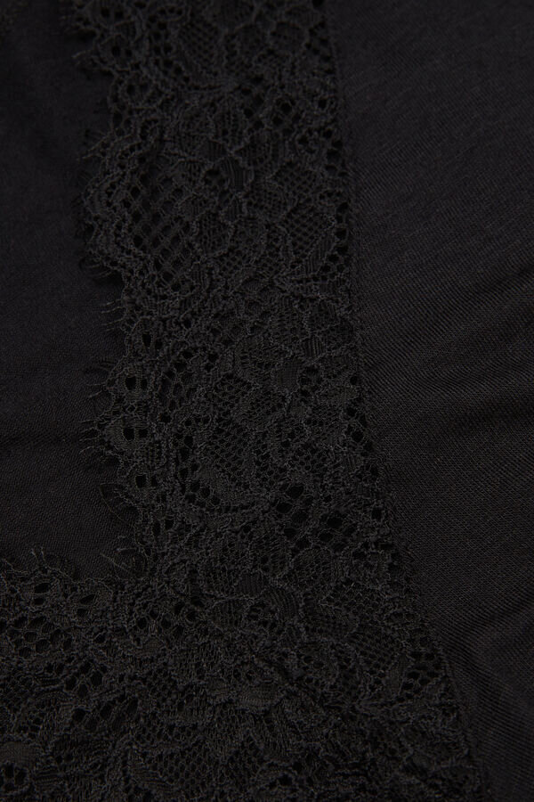 Ultralehká kašmírová halenka s dlouhým rukávem a krajkou Ultralehká kašmírová halenka s dlouhým rukávem a krajkou