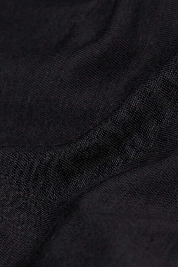 Ultralehký top s lodním výstřihem z modalu a kašmíru Ultralehký top s lodním výstřihem z modalu a kašmíru