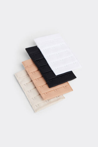 Velké trojité háčky na zadní straně