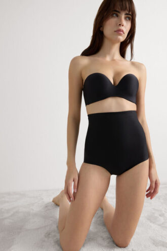 Vysoký pas tvarující hipstery z bezešvého mikrovlákna